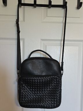 Source Unknown Black Woven  Crossbody Bag